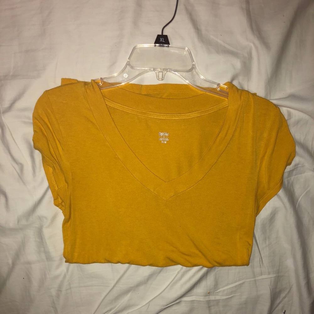 V-Neck shirt